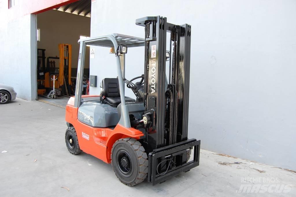 Toyota 7 FD 25 Empilhadores Diesel