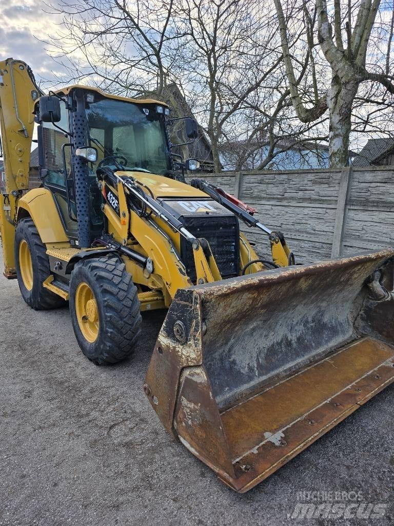 CAT 432 F Retroescavadeiras