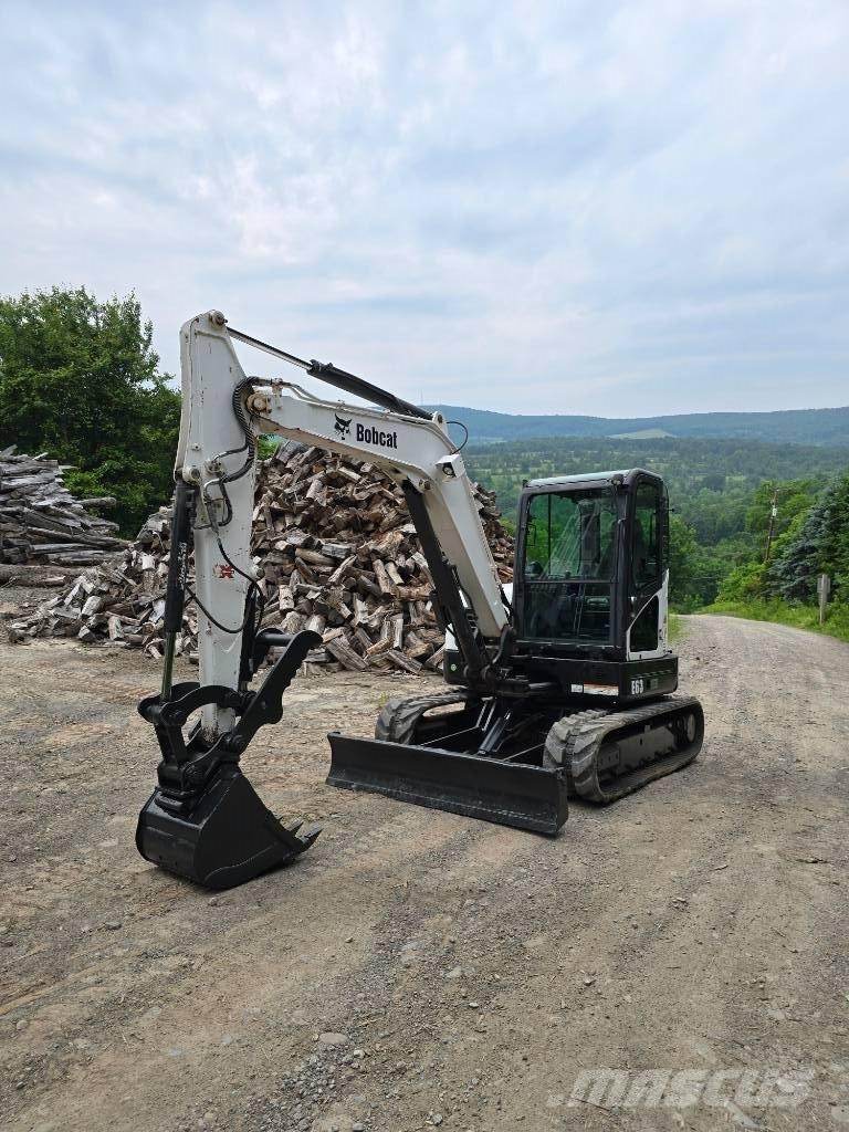 Bobcat E 63 Miniescavadeiras