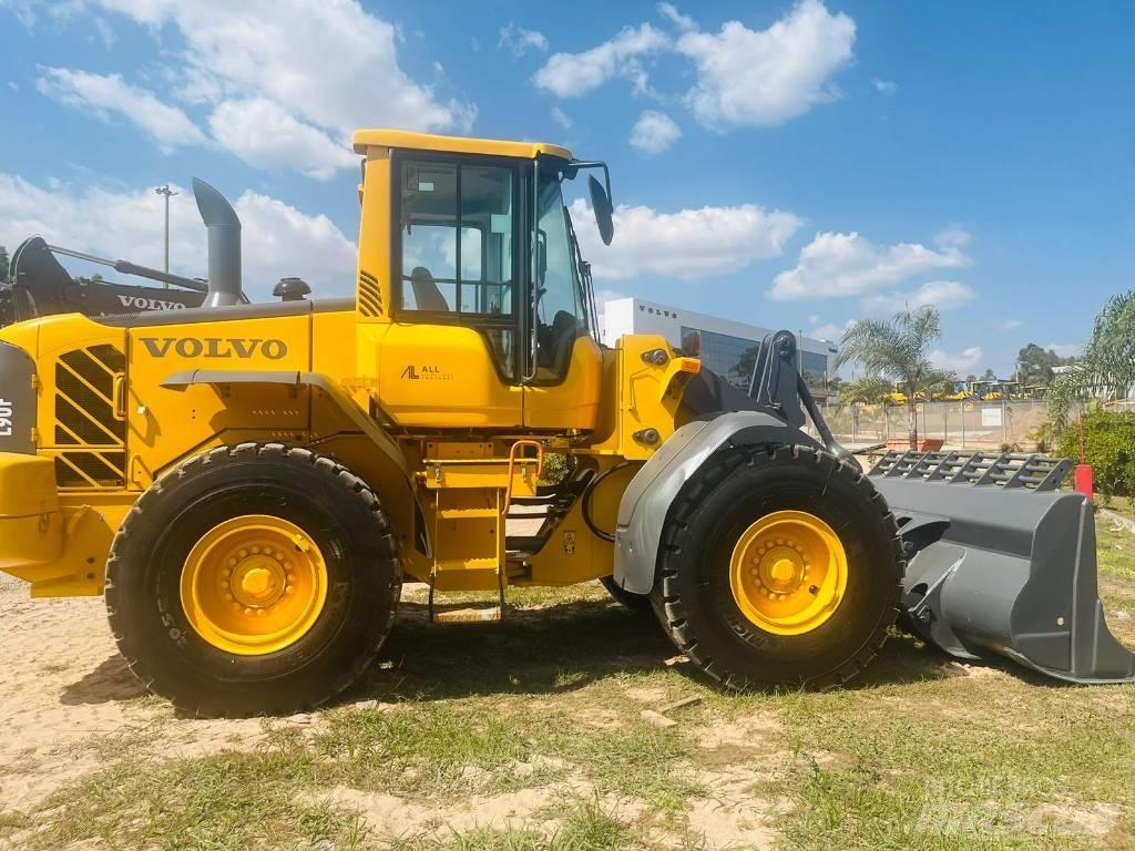 Volvo L 90 F Carregadeiras de rodas