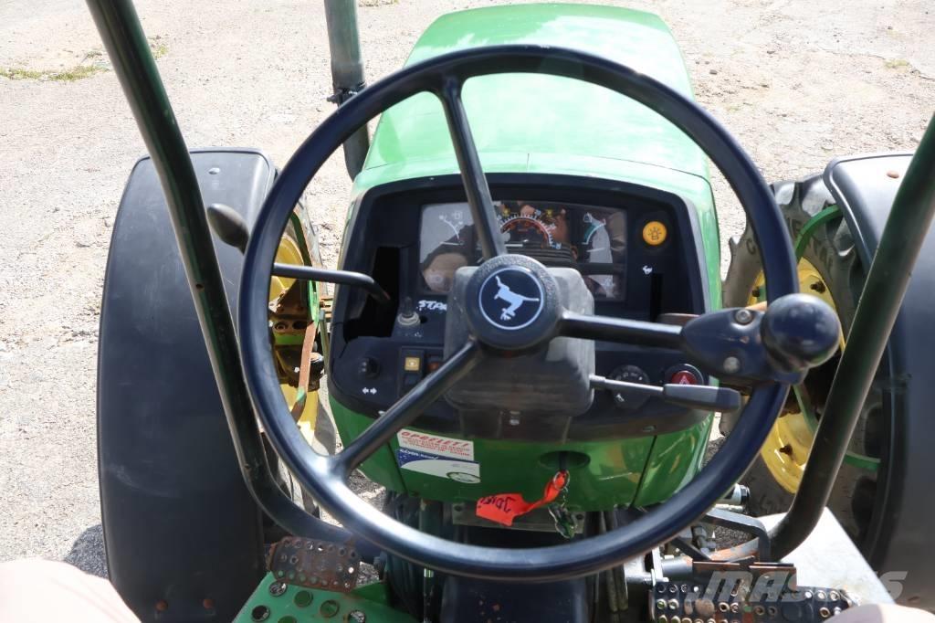 John Deere 5400 Tratores Agrícolas usados