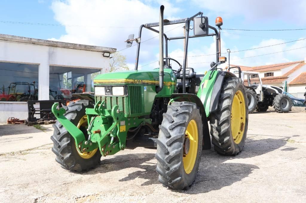 John Deere 5400 Tratores Agrícolas usados