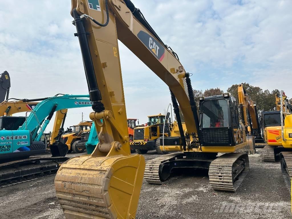 CAT 320 D2 Escavadeiras de esteiras