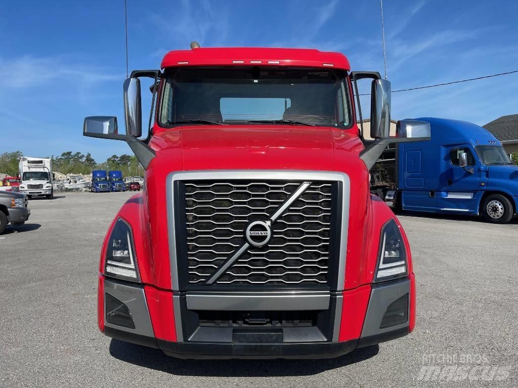 Volvo VNL64T300 Cavalos Mecânicos