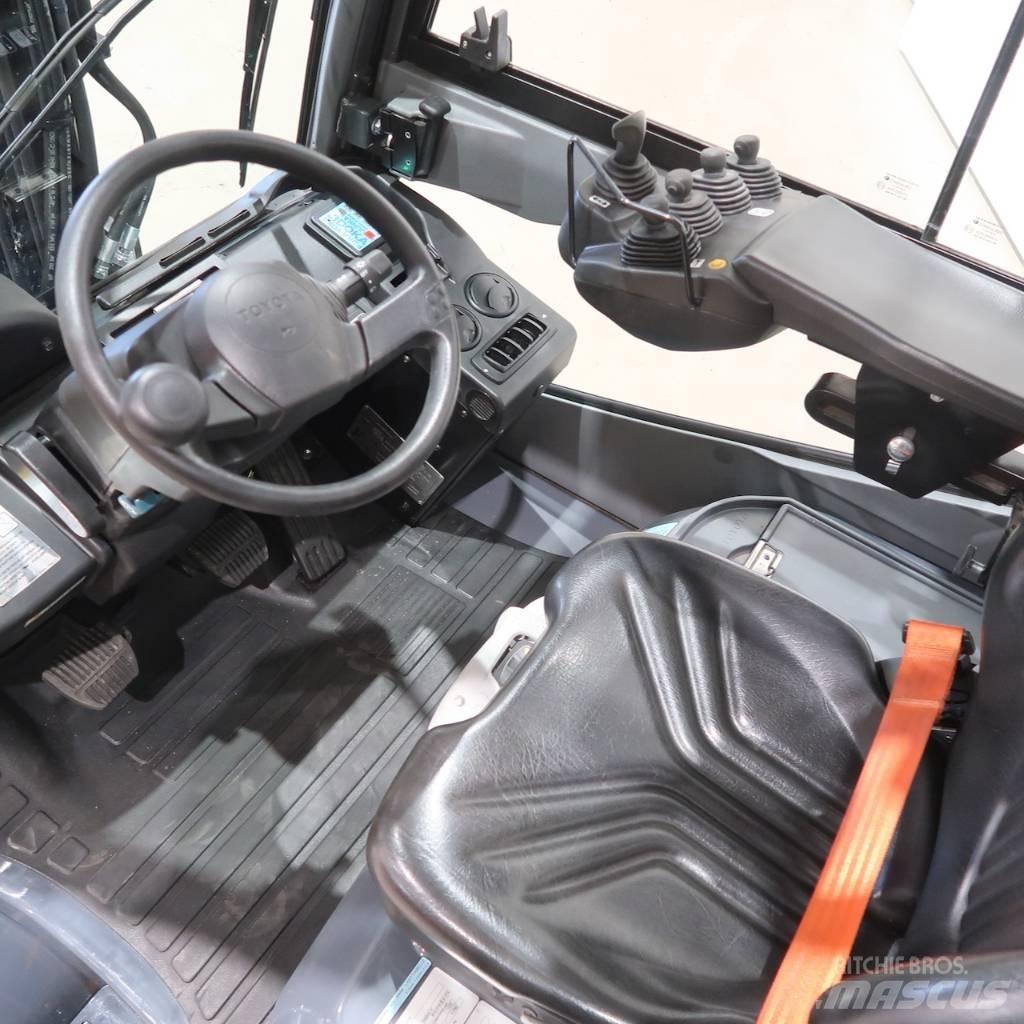 Toyota 02-8FGJF35 Empilhadores a gás