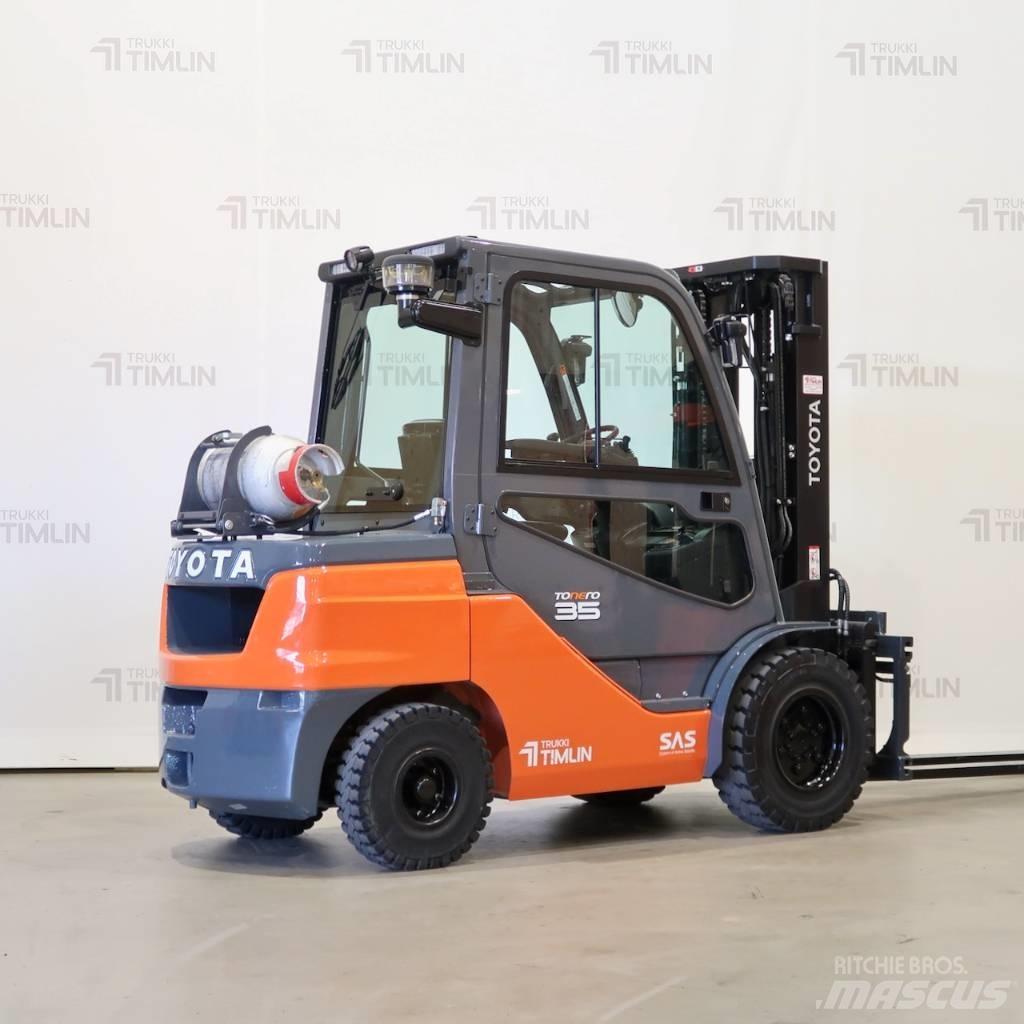 Toyota 02-8FGJF35 Empilhadores a gás