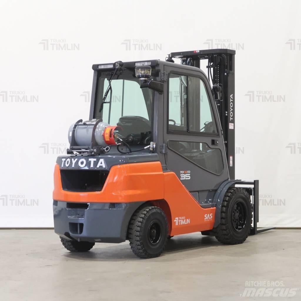Toyota 02-8FGJF35 Empilhadores a gás
