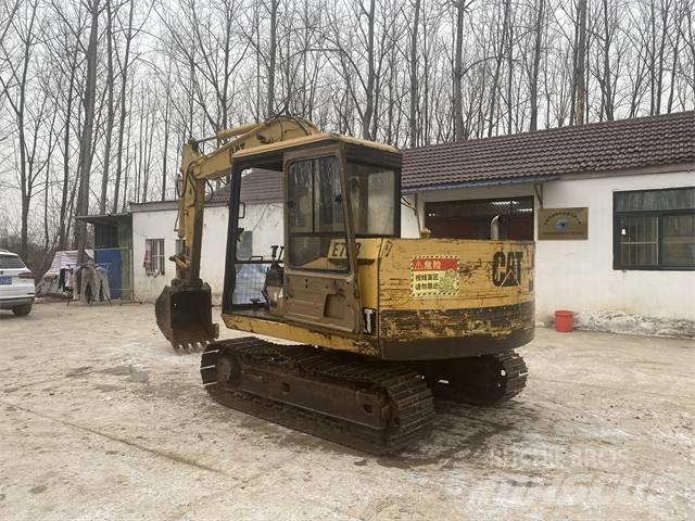 CAT E70B Escavadeiras de esteiras