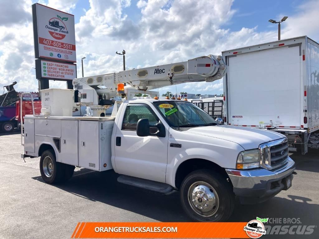 Ford F 550 SD Plataformas aéreas montadas em camião