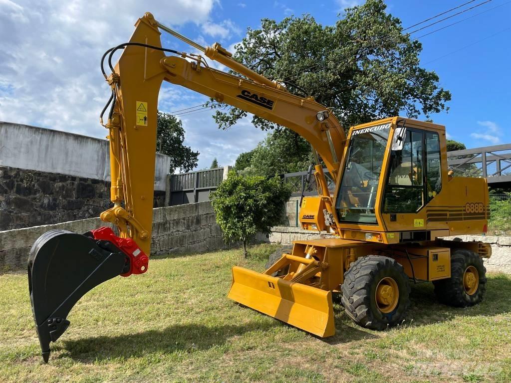 CASE 688 B Escavadoras de rodas