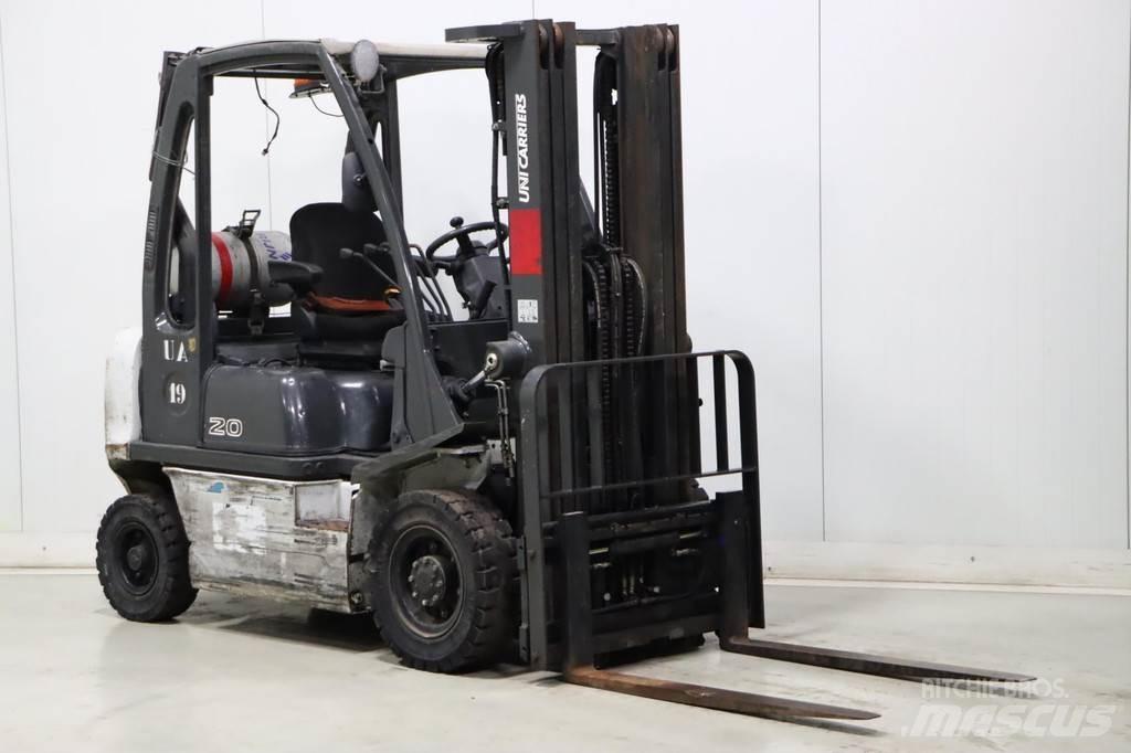 Nissan U1D2A20LQ Empilhadores a gás