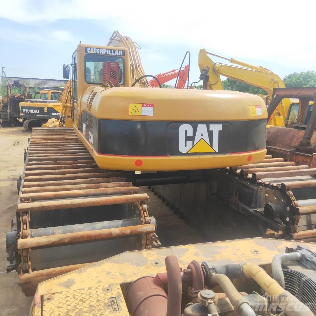 CAT 320C Escavadoras anfíbias