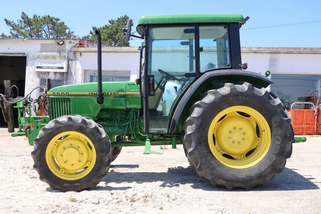 John Deere 5500 STD Tratores Agrícolas usados