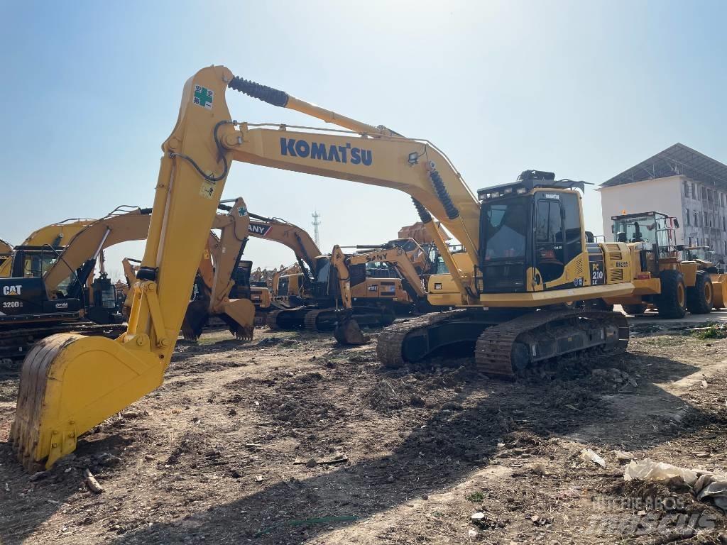Komatsu 210 Escavadeiras de esteiras