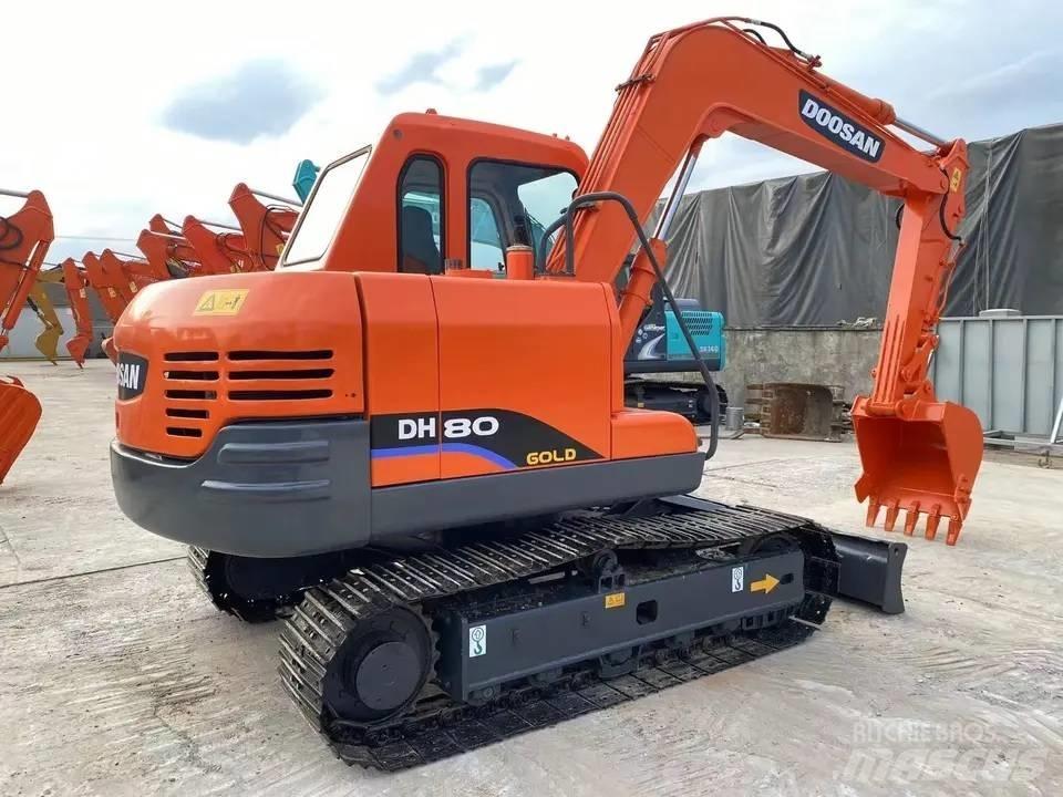 Doosan DH80 Escavadeiras de esteiras