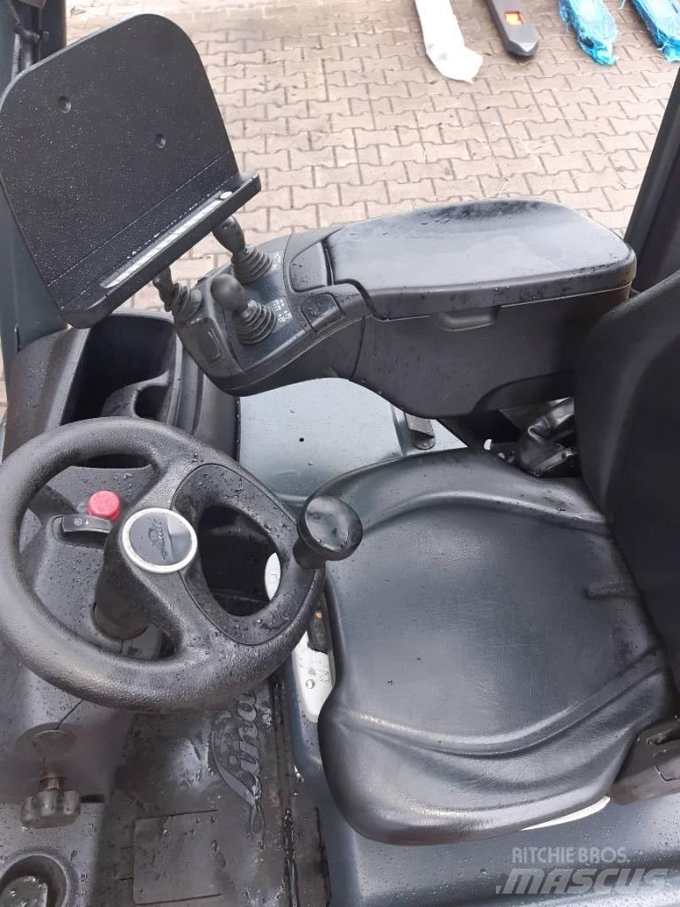 Linde E 12 Empilhadores eléctricos