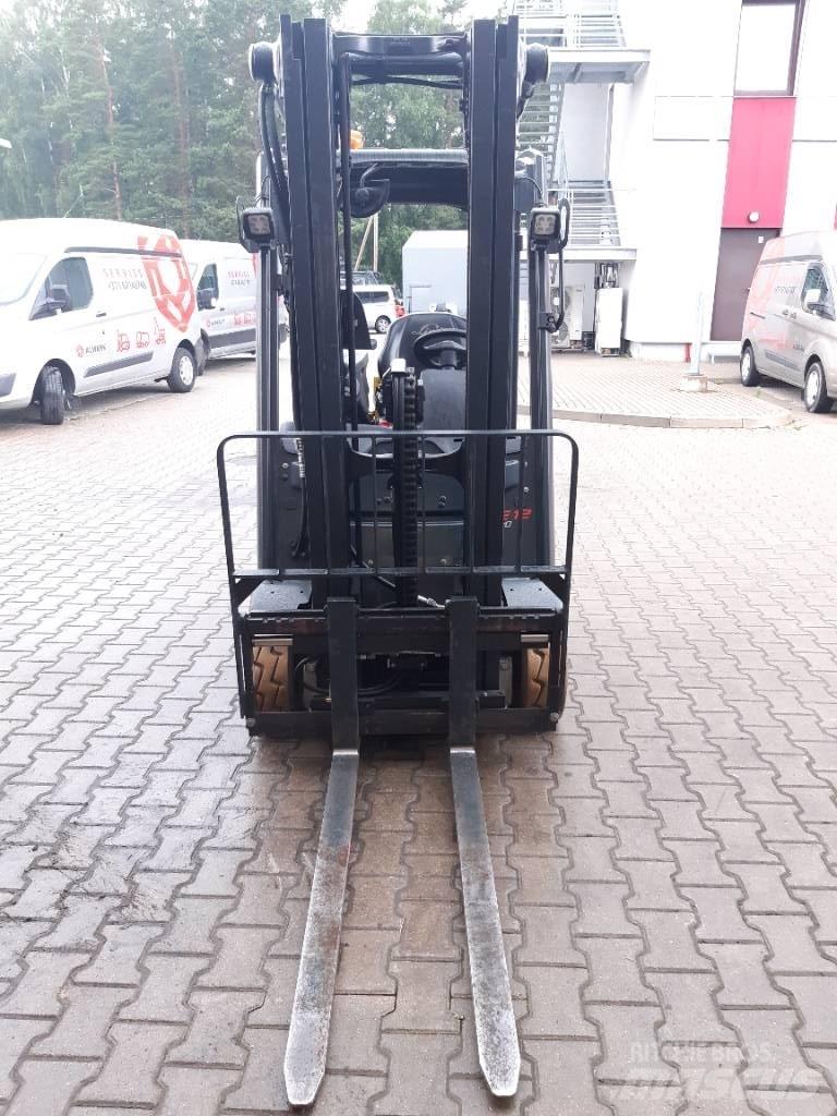 Linde E 12 Empilhadores eléctricos