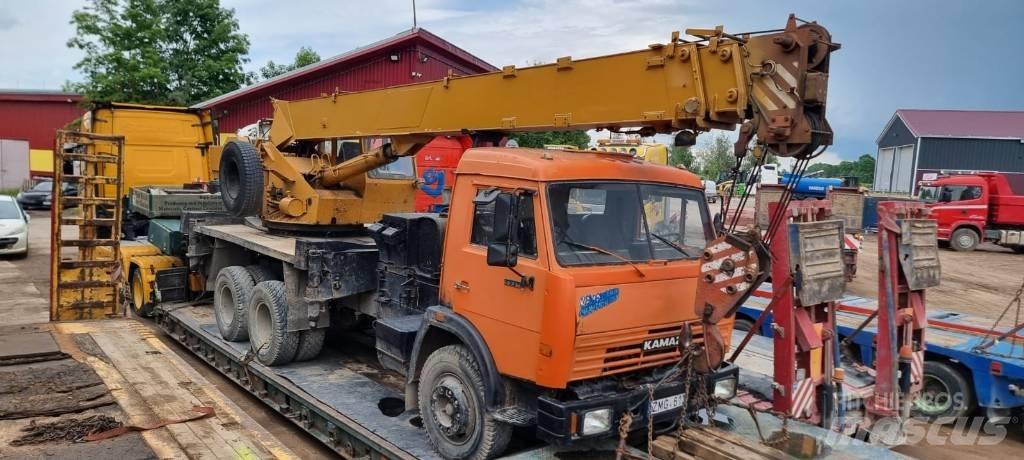 Kamaz 53215 Gruas Todo terreno