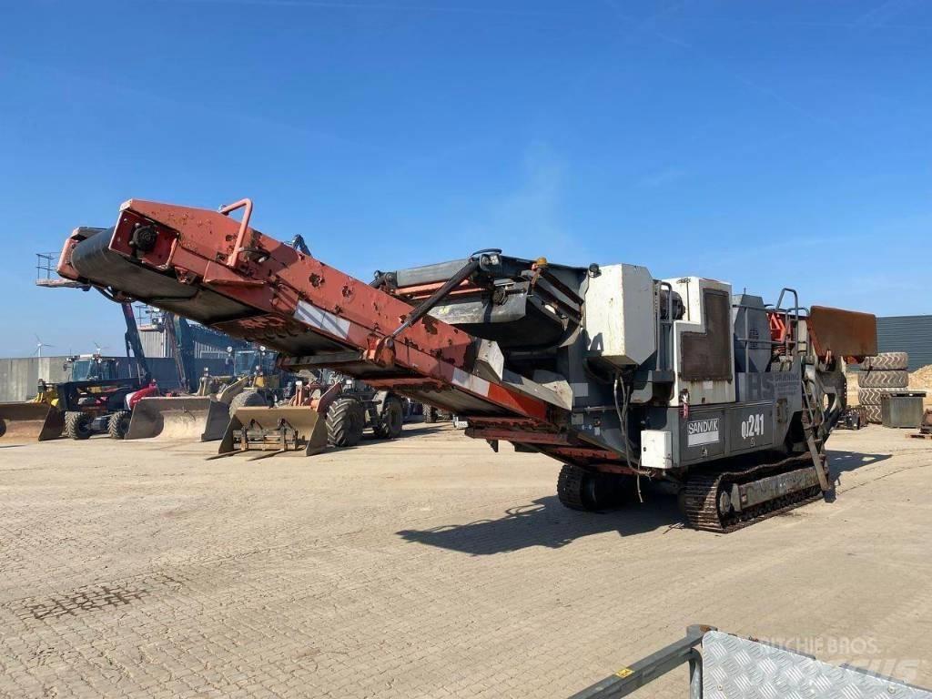Sandvik QJ 241 Britadores móveis