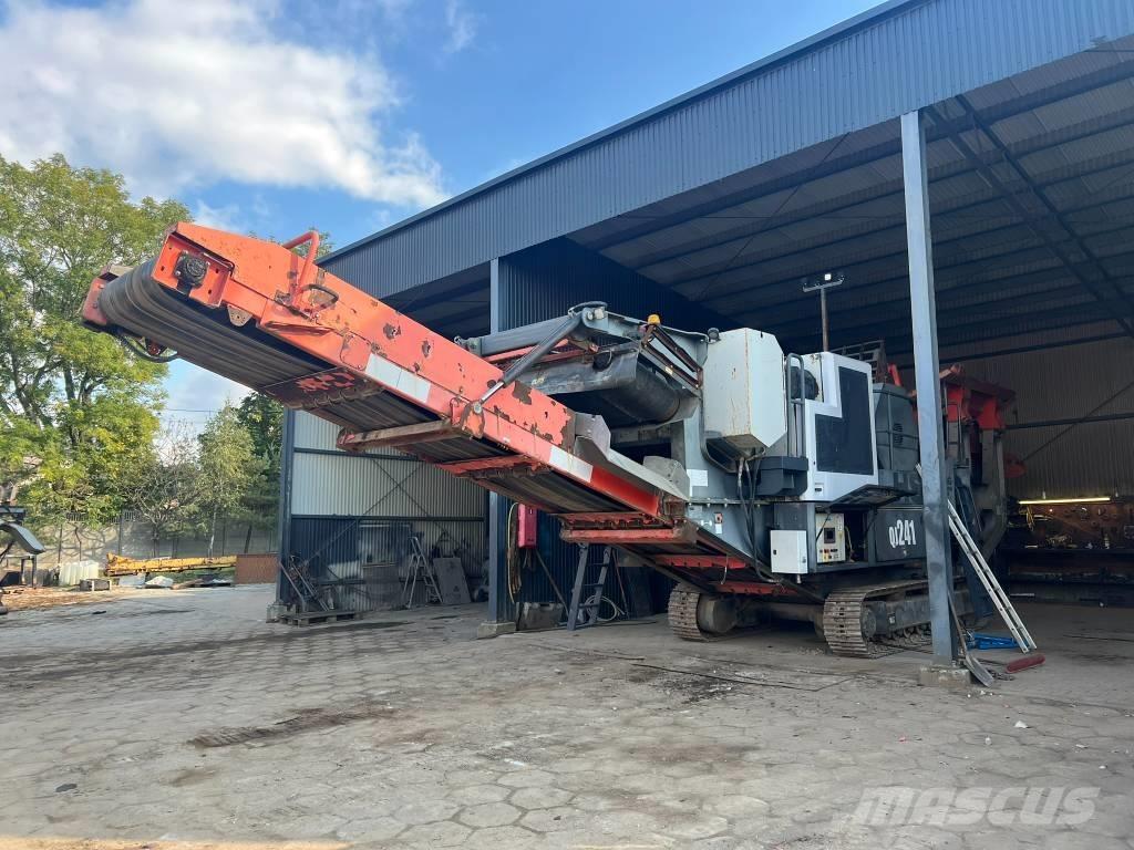 Sandvik QJ 241 Britadores móveis
