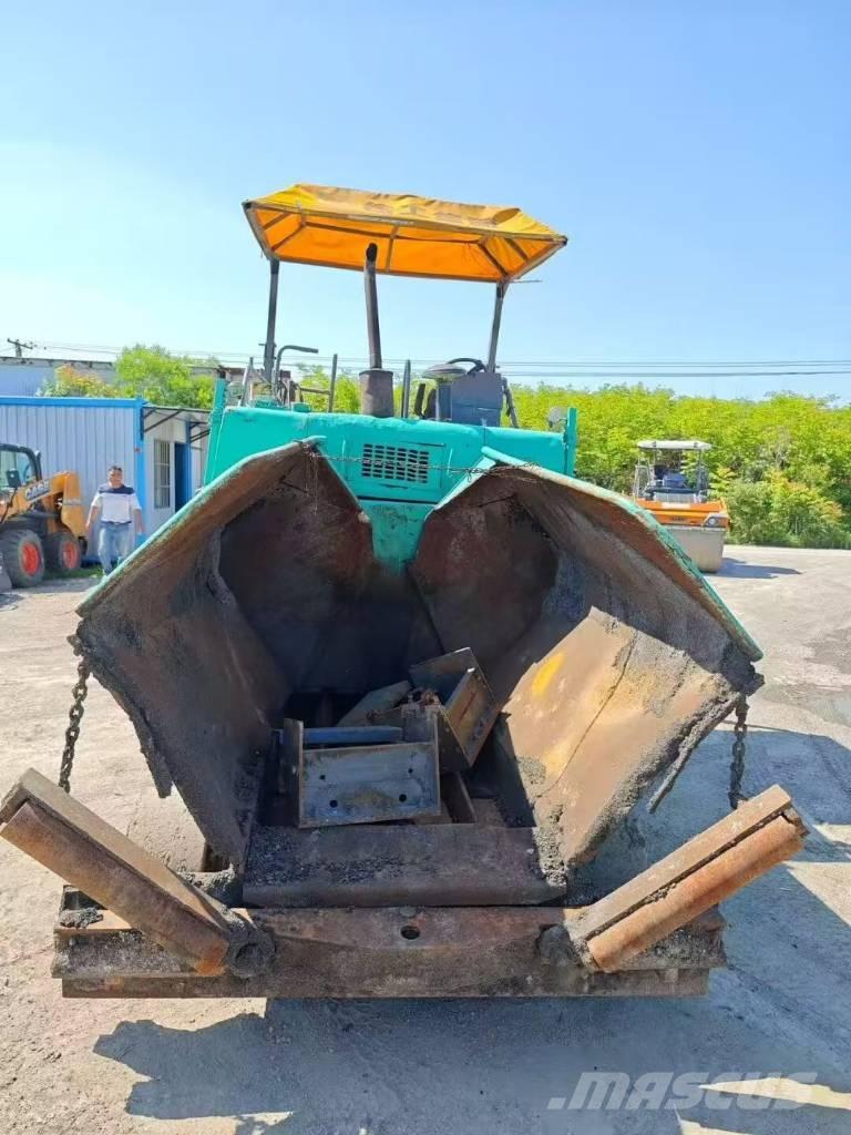 XCMG RP 453 L Espalhadoras de asfalto