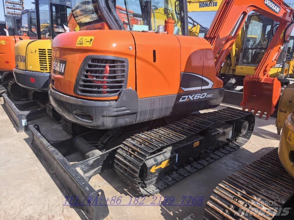Doosan DX60 Escavadeiras de esteiras