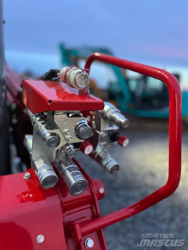 Takeuchi TL12 V2 Minicarregadeiras