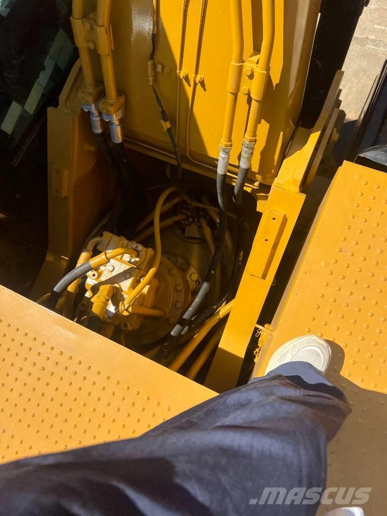 CAT 325D Escavadeiras de esteiras