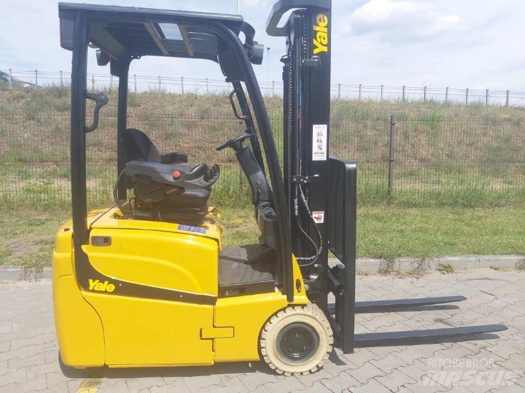 Yale ERP15VT Empilhadores eléctricos