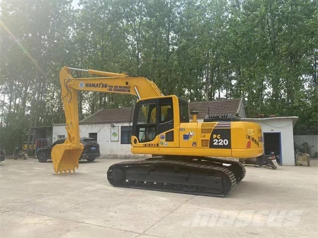 Komatsu PC 220-8 Escavadeiras de esteiras