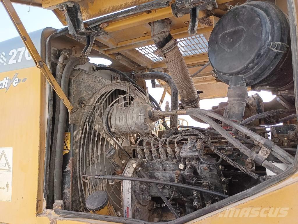 Komatsu WA 270 Carregadeiras de rodas