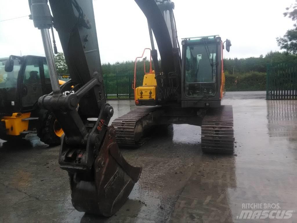 Volvo 210 C Escavadeiras de esteiras
