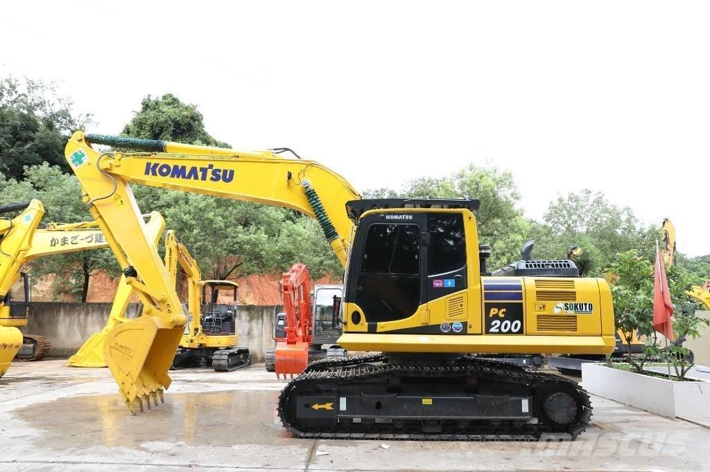 Komatsu PC 200-8 Miniescavadeiras