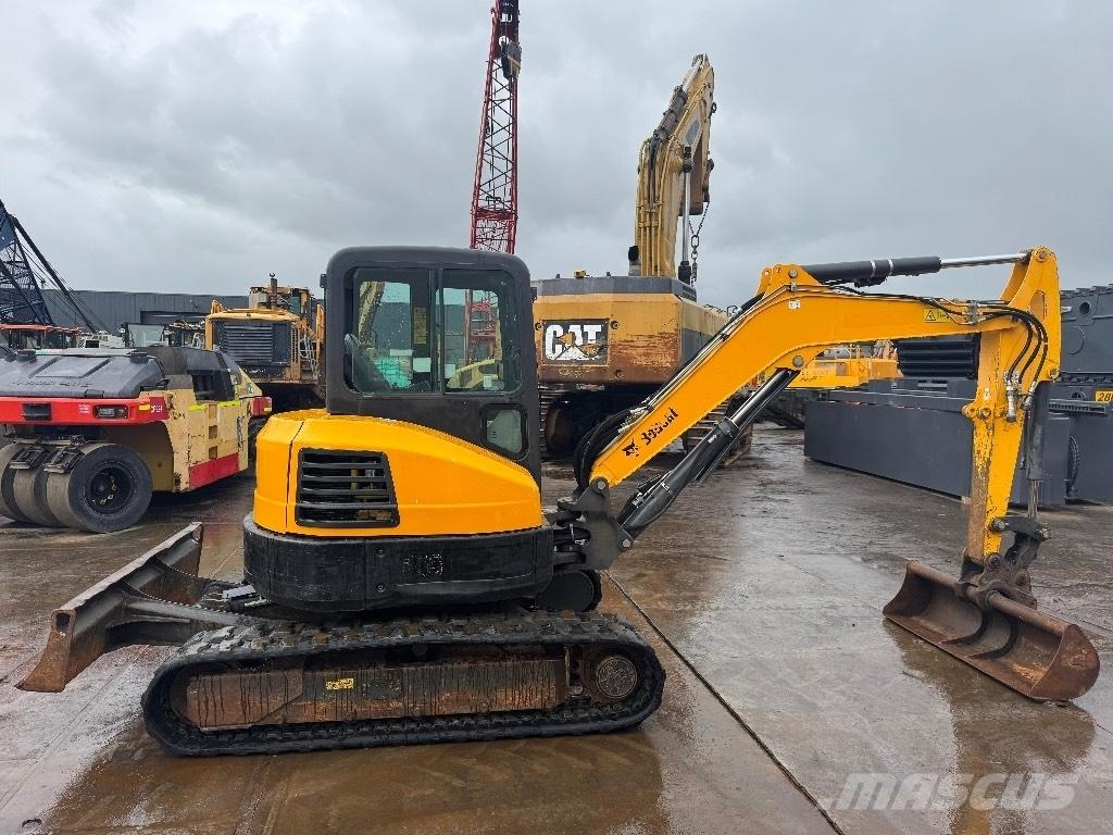 Bobcat E 50 EM Miniescavadeiras