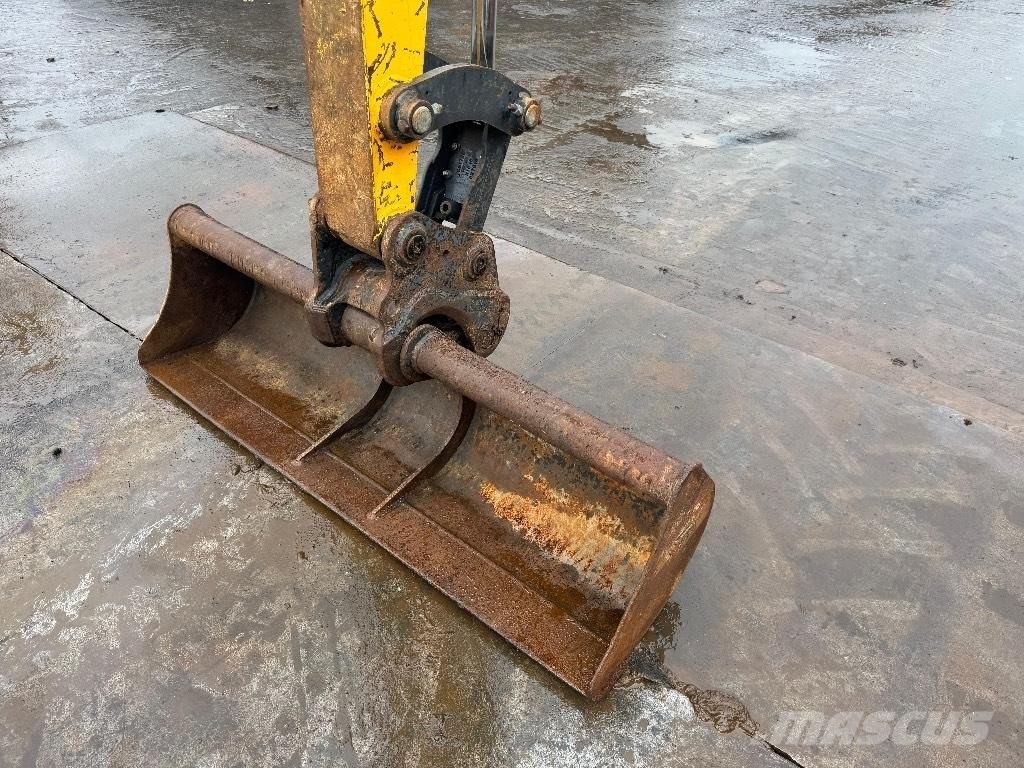 Bobcat E 50 EM Miniescavadeiras