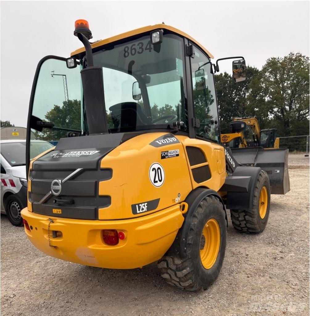 Volvo L25F Carregadeiras de rodas