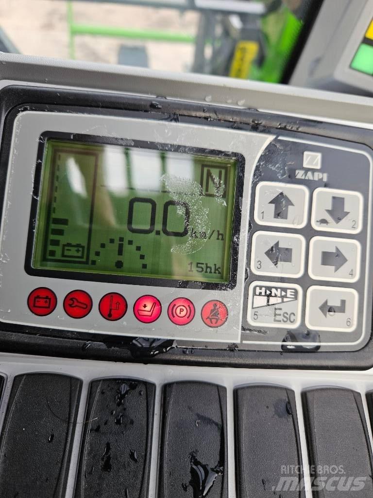 Merlo EW25.5-90 Manipulador telescópico
