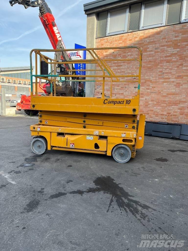 Haulotte Compact 10 Elevadores de tesoura