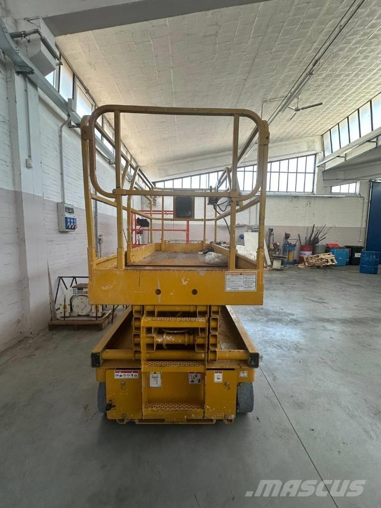 Haulotte Compact 10 Elevadores de tesoura