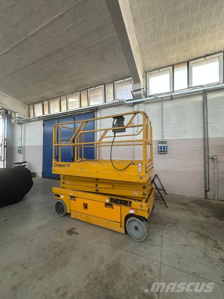 Haulotte Compact 10 Elevadores de tesoura