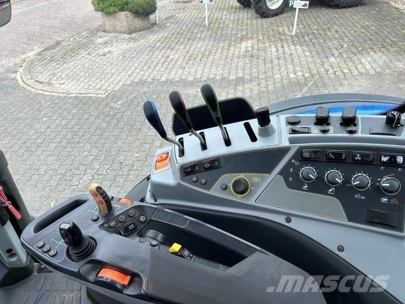 Valtra N 154 A Tratores Agrícolas usados