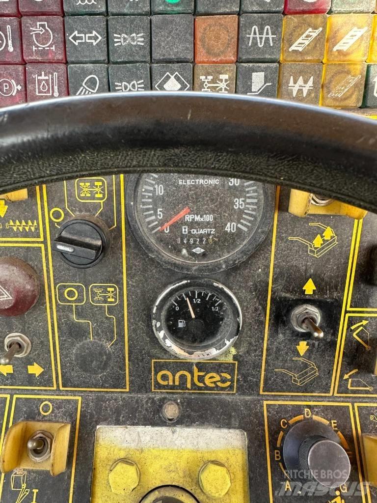 Ammann AFW 350 E Espalhadoras de asfalto