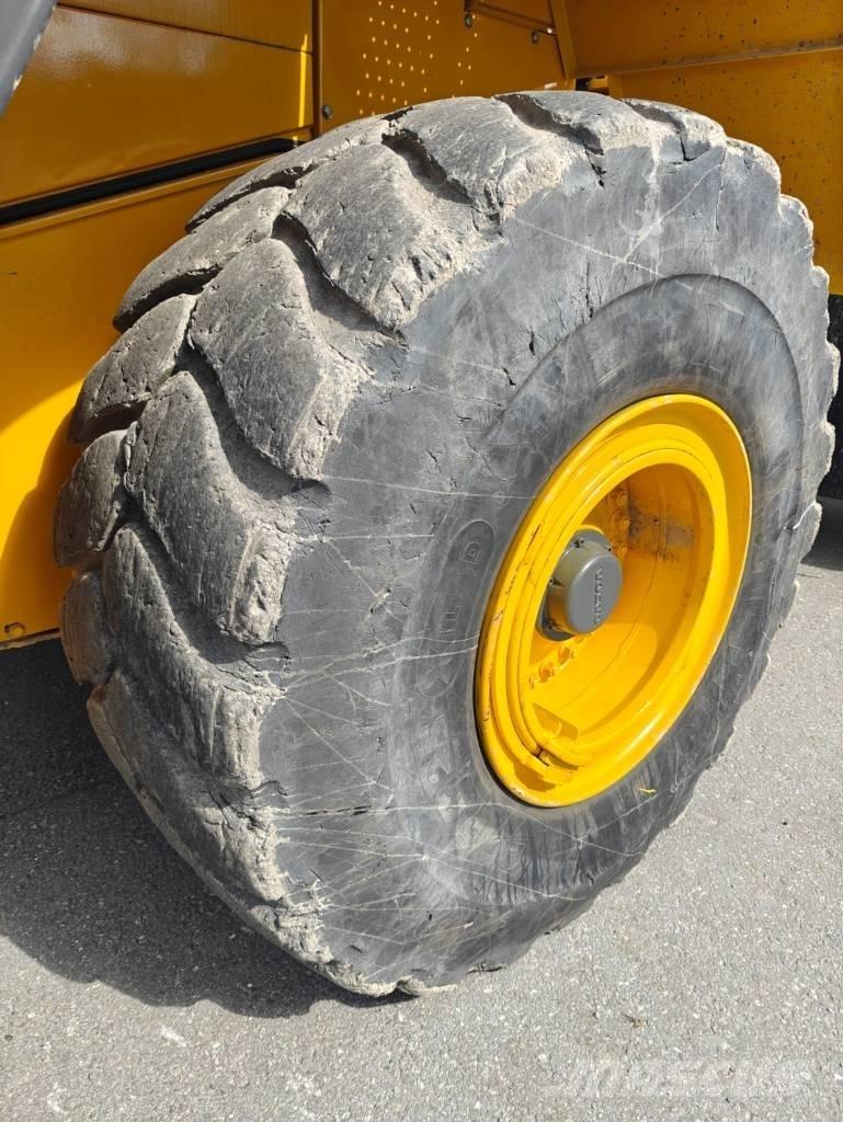 Volvo L 180 E Carregadeiras de rodas