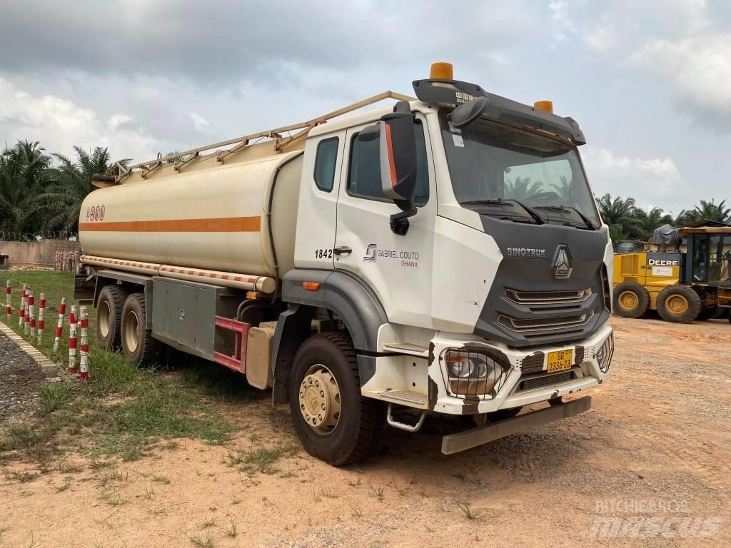  SINOTRUCK E7G340 Camiões-cisterna