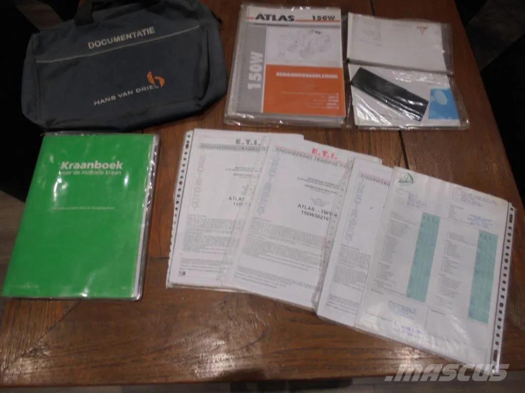 Atlas 150W Escavadoras de rodas