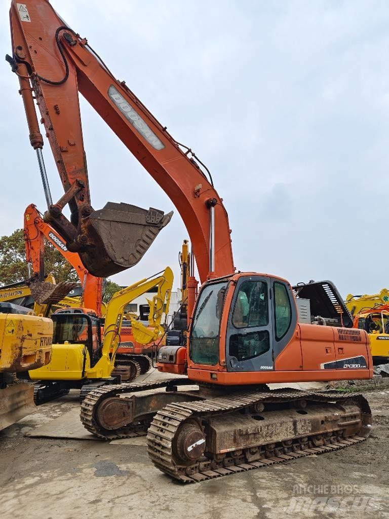 Doosan DX 300 LC Escavadeiras de esteiras