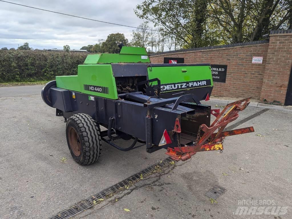 Deutz-Fahr HD 440 Enfardadeira de fardos quadrados