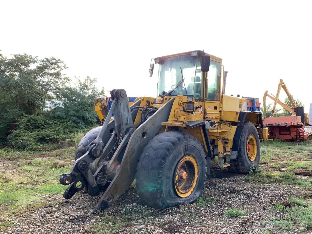 Volvo L 120 C Carregadeiras de rodas