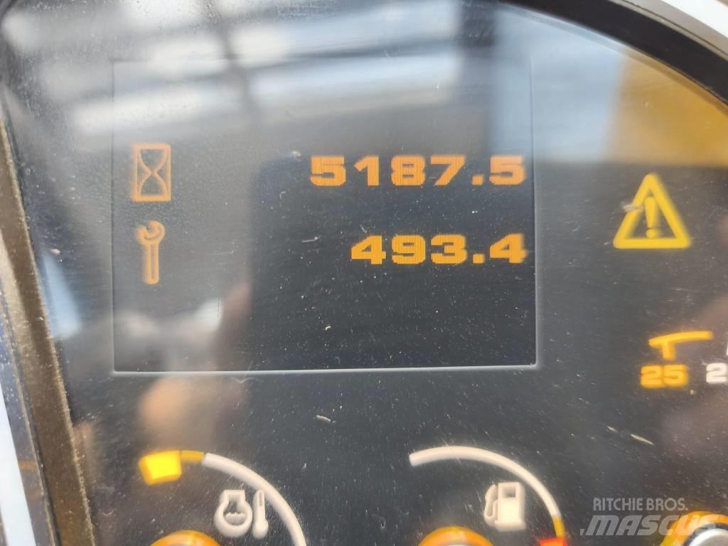 JCB 535-140 Manipulador telescópico