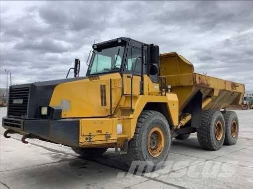 Komatsu HM 300 Caminhões articulados